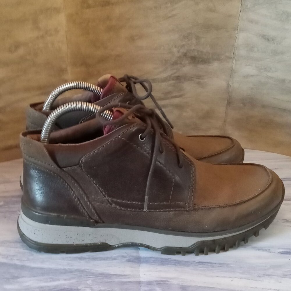 Earth Elements Olive Olive Ankle Boots Mens size 9